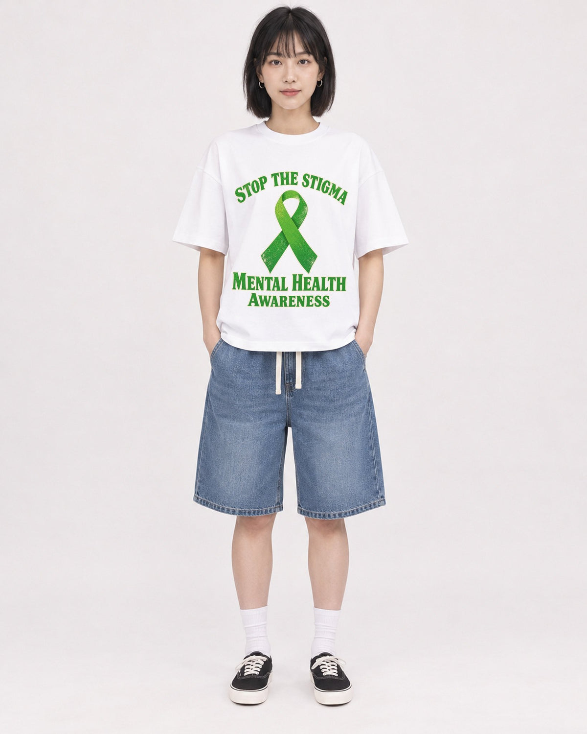 Mockup Boxy Heavyweight Tee White female full-body 11