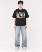 Mockup Boxy Heavyweight Tee Black male full-body 01