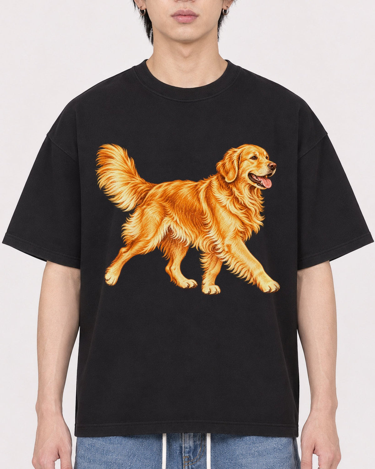 Mockup Boxy Heavyweight Tee Black male close-up 11