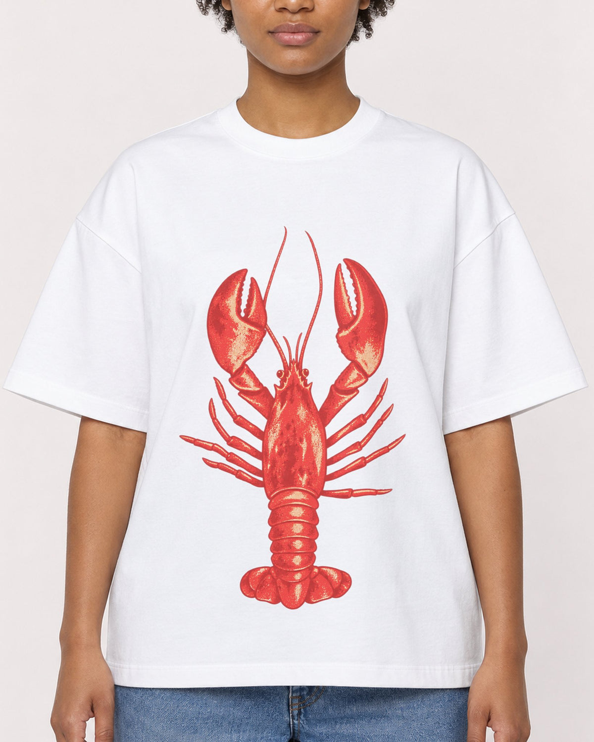 Mockup Boxy Heavyweight Tee White female close-up 35