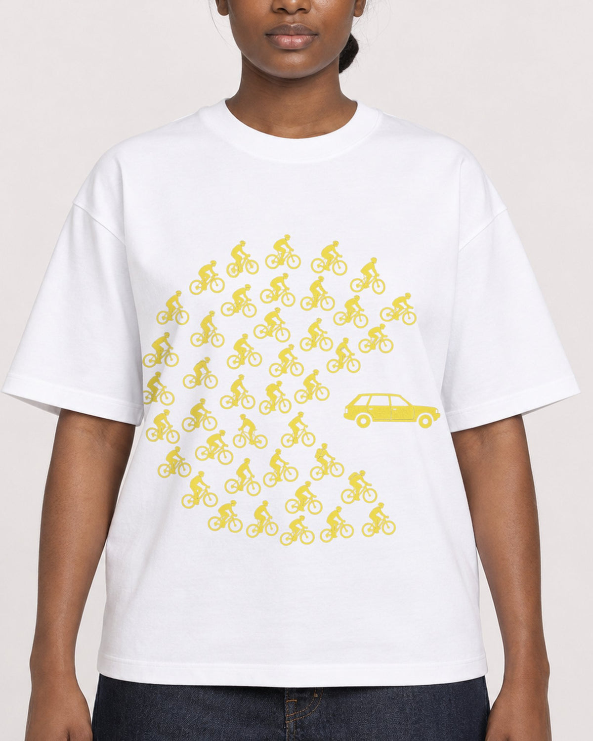 Mockup Boxy Heavyweight Tee White female close-up 34