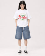 Mockup Boxy Heavyweight Tee White female full-body 01
