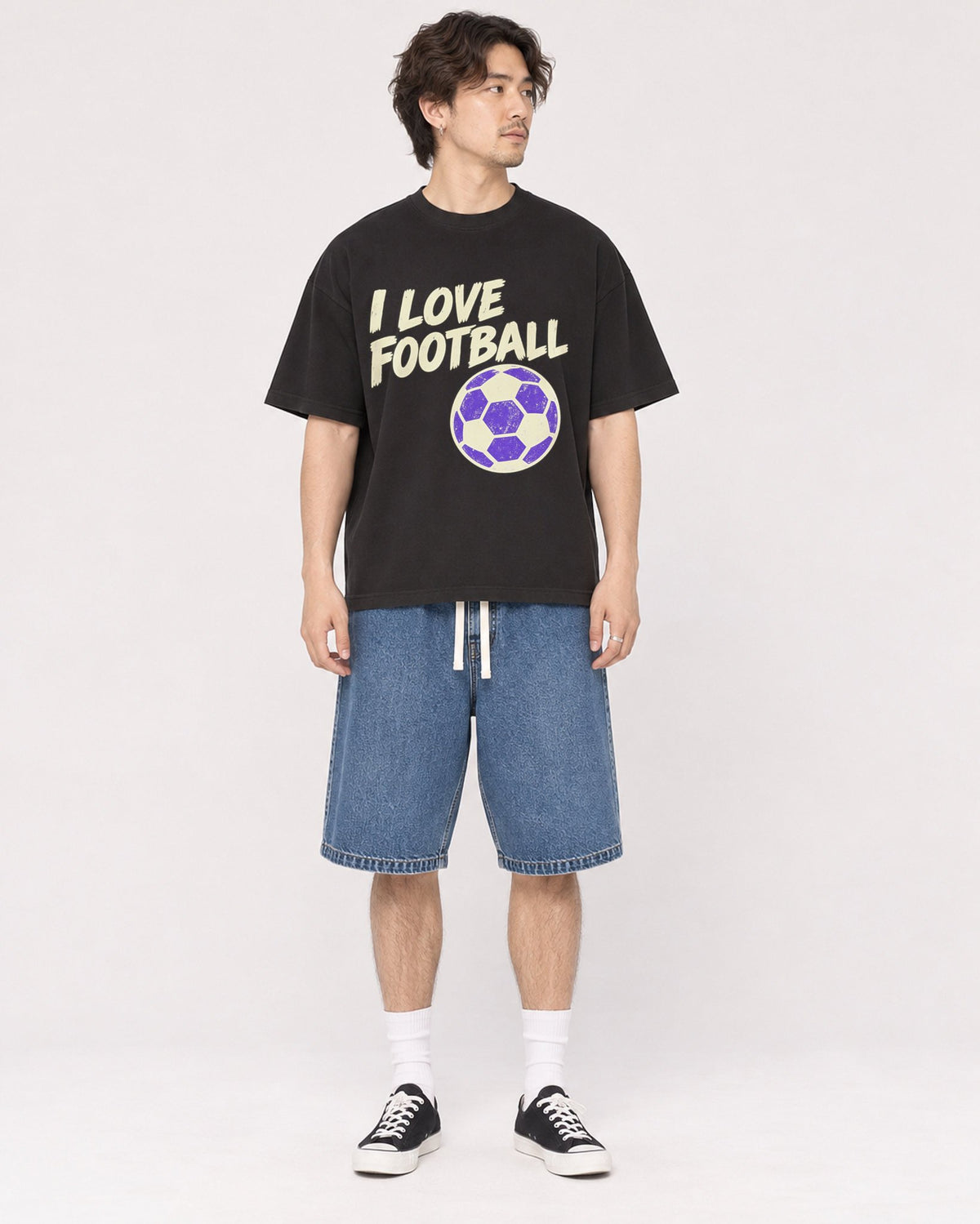 Mockup Boxy Heavyweight Tee Black male full-body 03