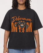 Mockup Boxy Heavyweight Tee Black female close-up 24