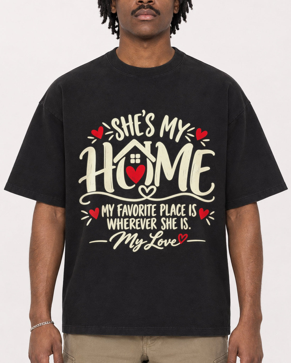 Mockup Boxy Heavyweight Tee Black male close-up 04