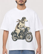 Mockup Boxy Heavyweight Tee White male close-up 02