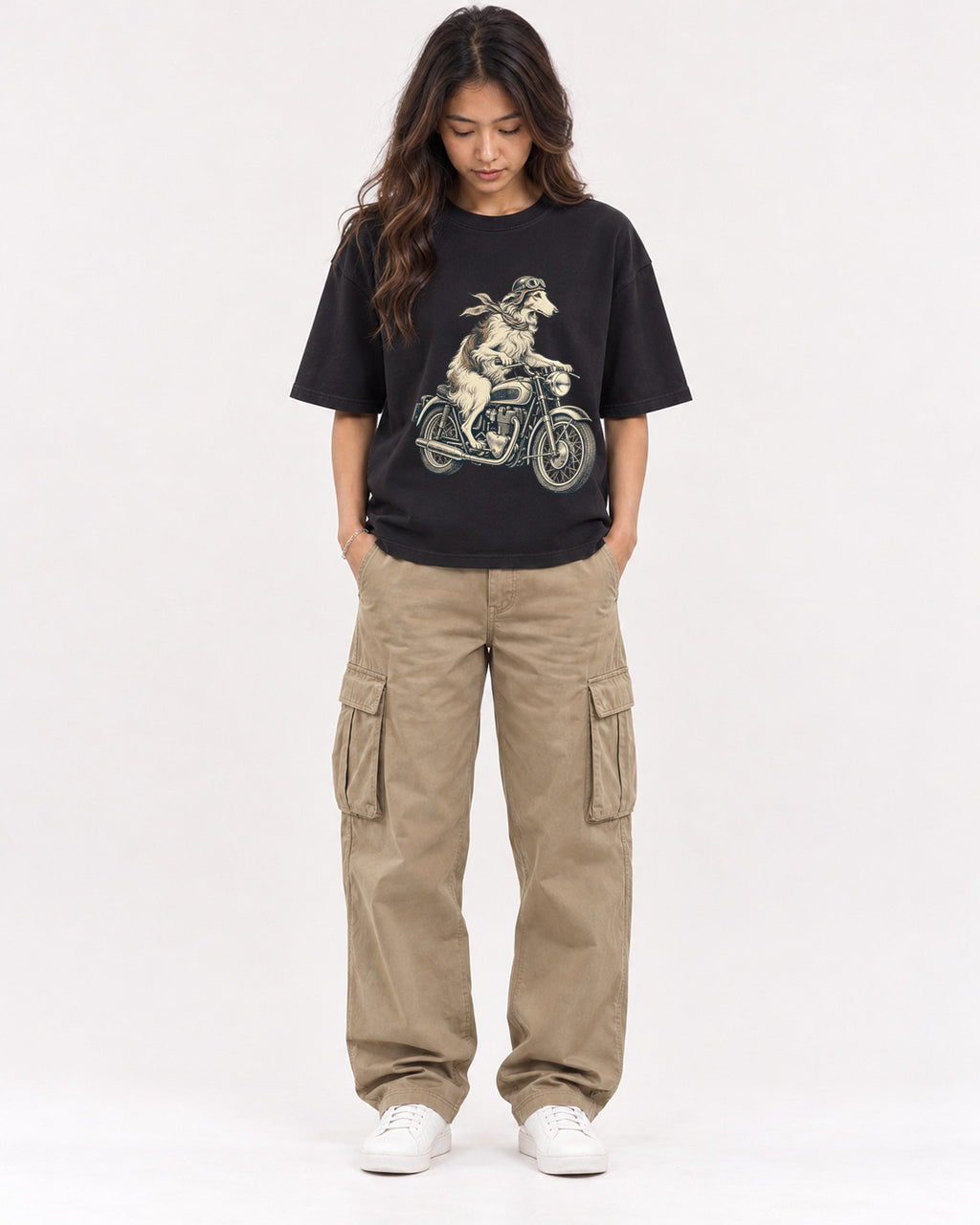Mockup Boxy Heavyweight Tee Black female full-body 02