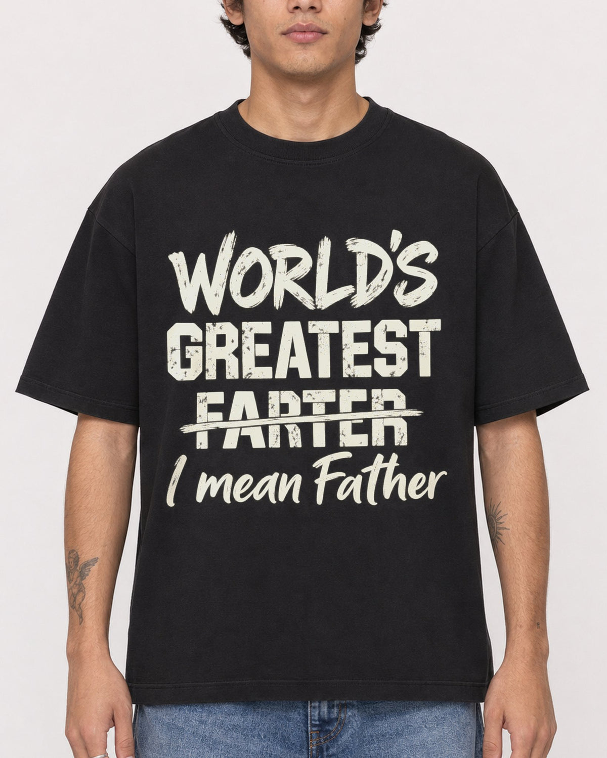 Mockup Boxy Heavyweight Tee Black male close-up 06