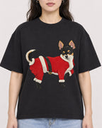 Mockup Boxy Heavyweight Tee Black female close-up 03