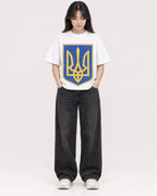 Mockup Boxy Heavyweight Tee White female full-body 13