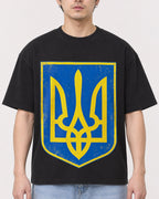 Mockup Boxy Heavyweight Tee Black male close-up 13
