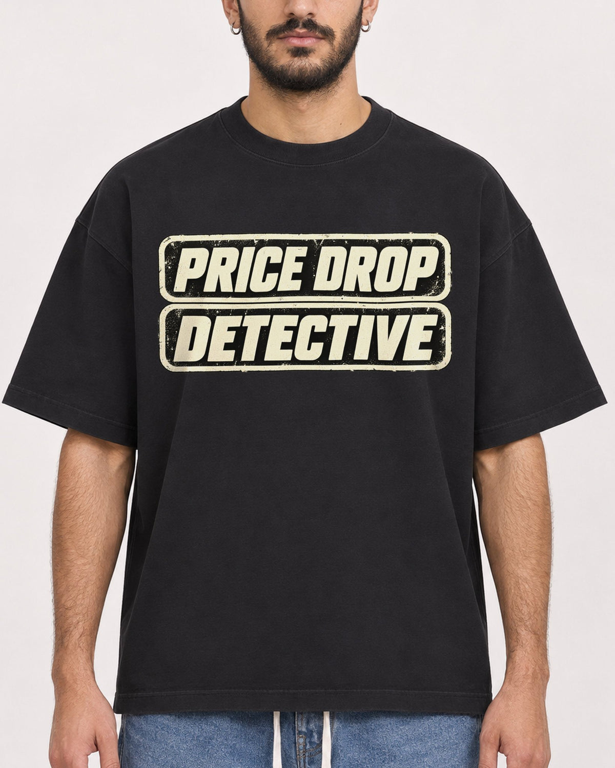 Mockup Boxy Heavyweight Tee Black male close-up 07