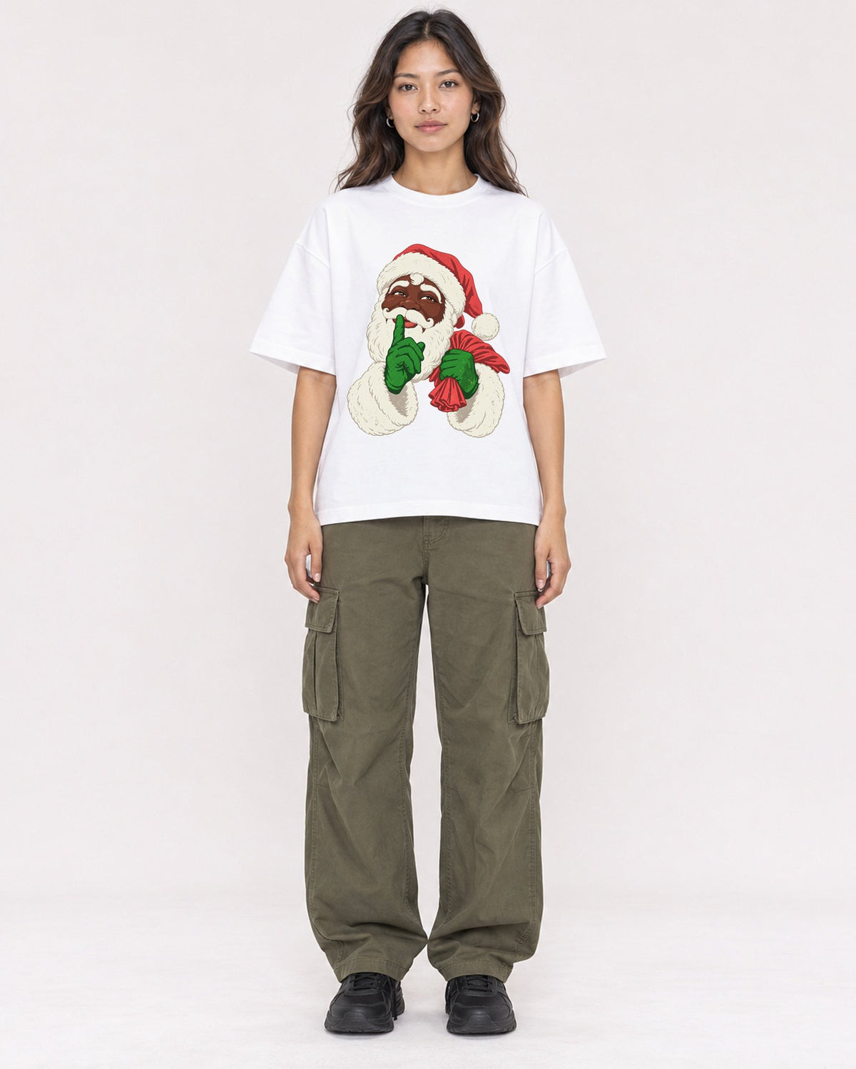 Mockup Boxy Heavyweight Tee White female full-body 02