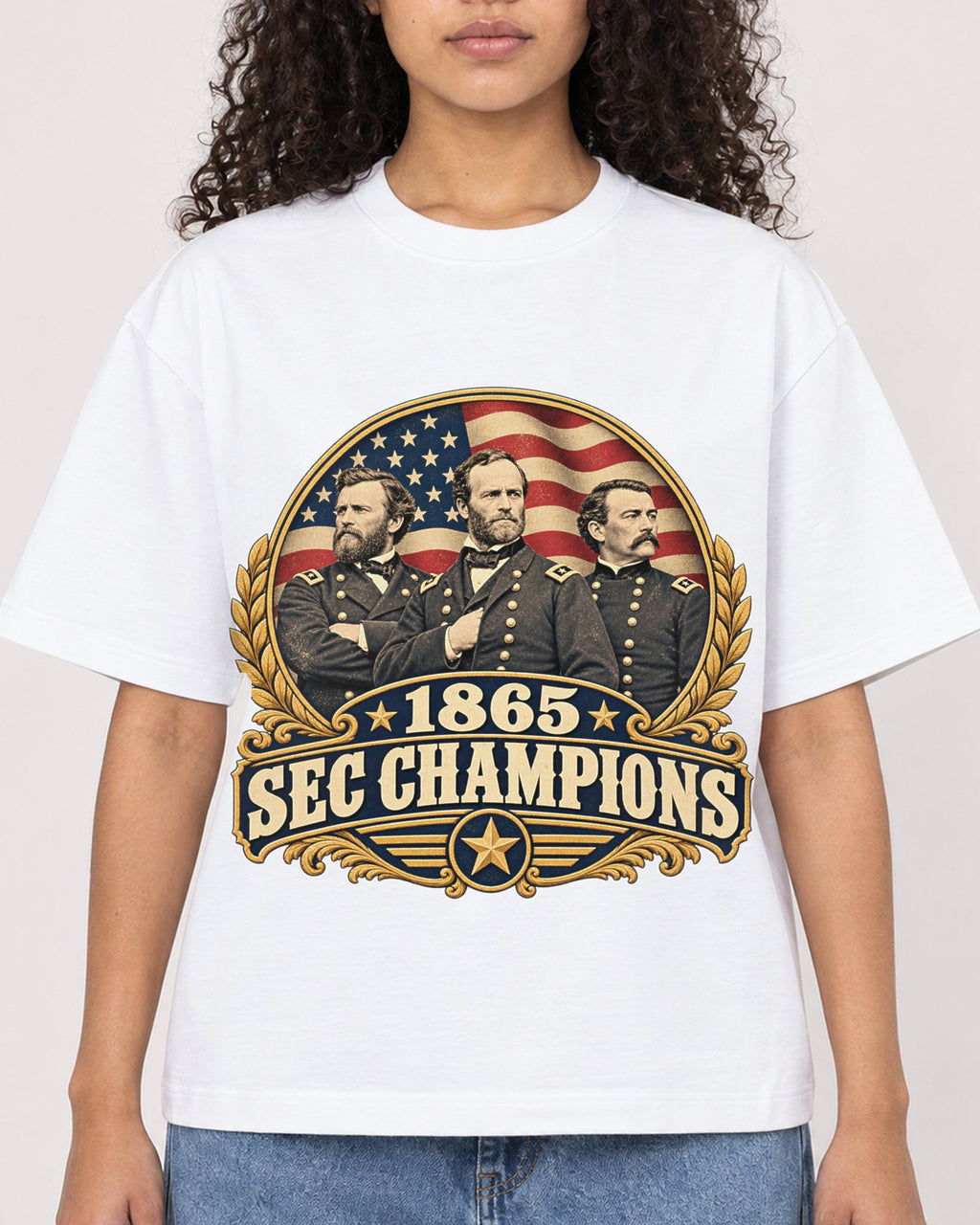 Mockup Boxy Heavyweight Tee White female close-up 10
