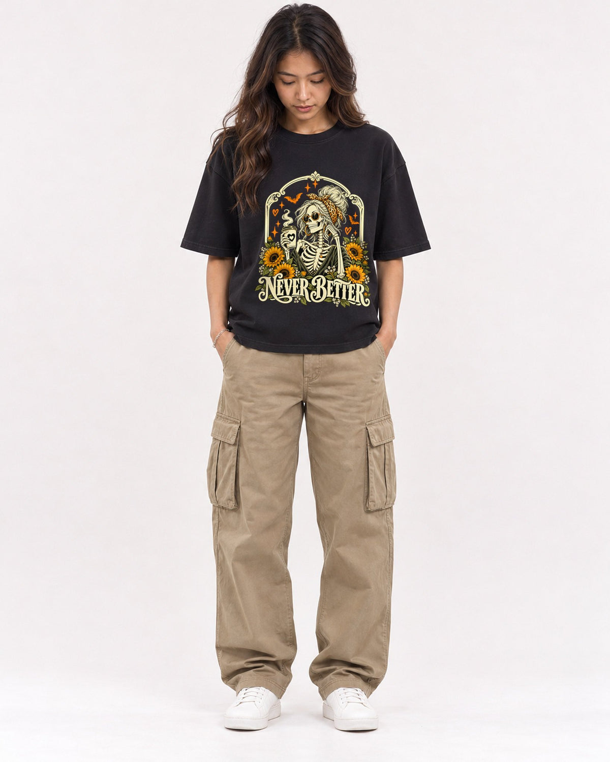 Mockup Boxy Heavyweight Tee Black female full-body 02