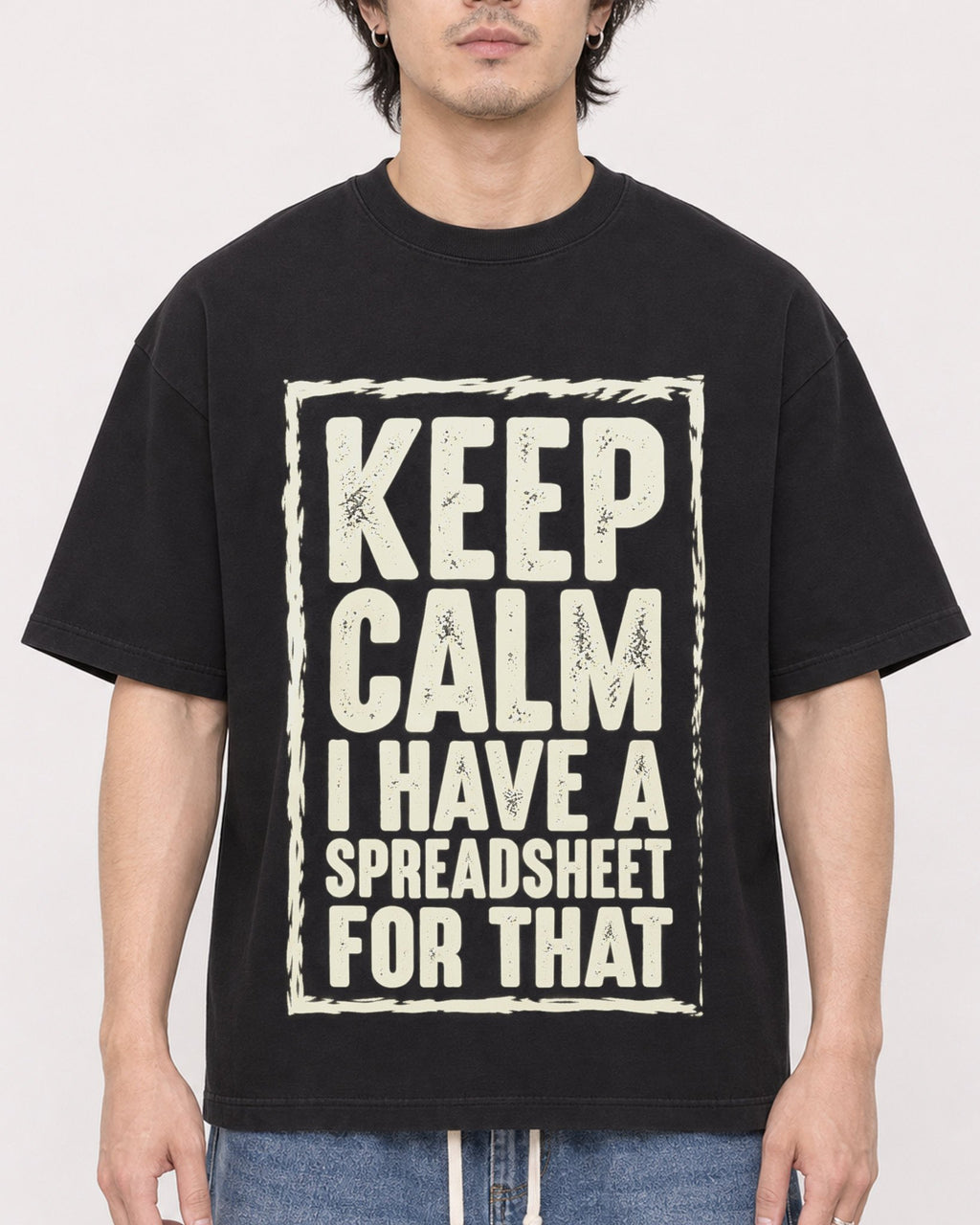 Mockup Boxy Heavyweight Tee Black male close-up 03