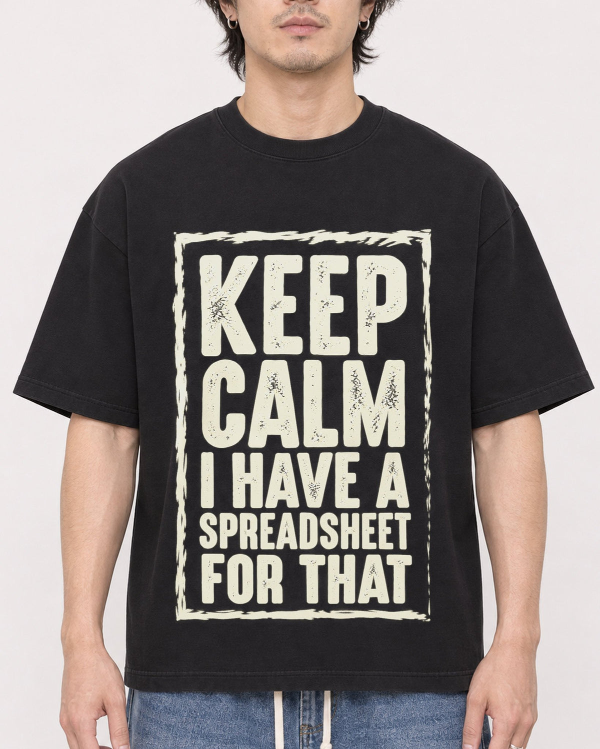 Mockup Boxy Heavyweight Tee Black male close-up 03