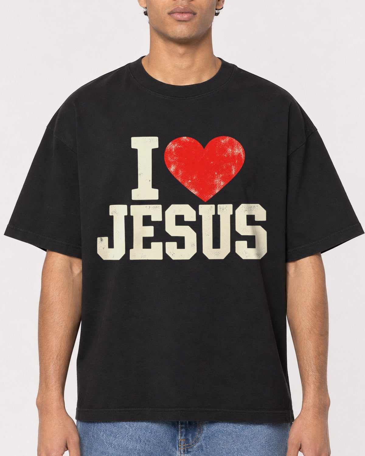 Mockup Boxy Heavyweight Tee Black male close-up 10