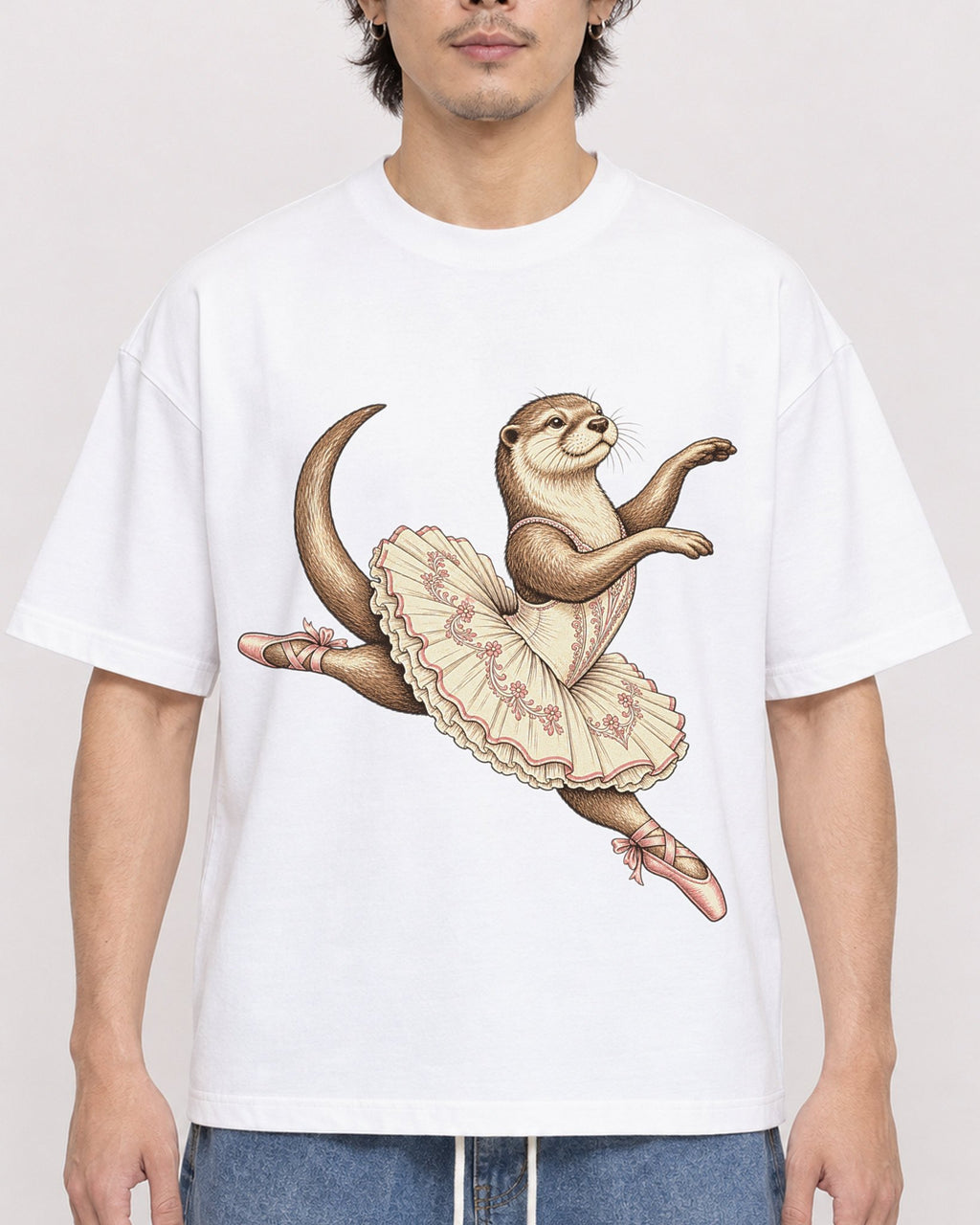 Mockup Boxy Heavyweight Tee White male close-up 03
