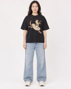Mockup Boxy Heavyweight Tee Black female full-body 03