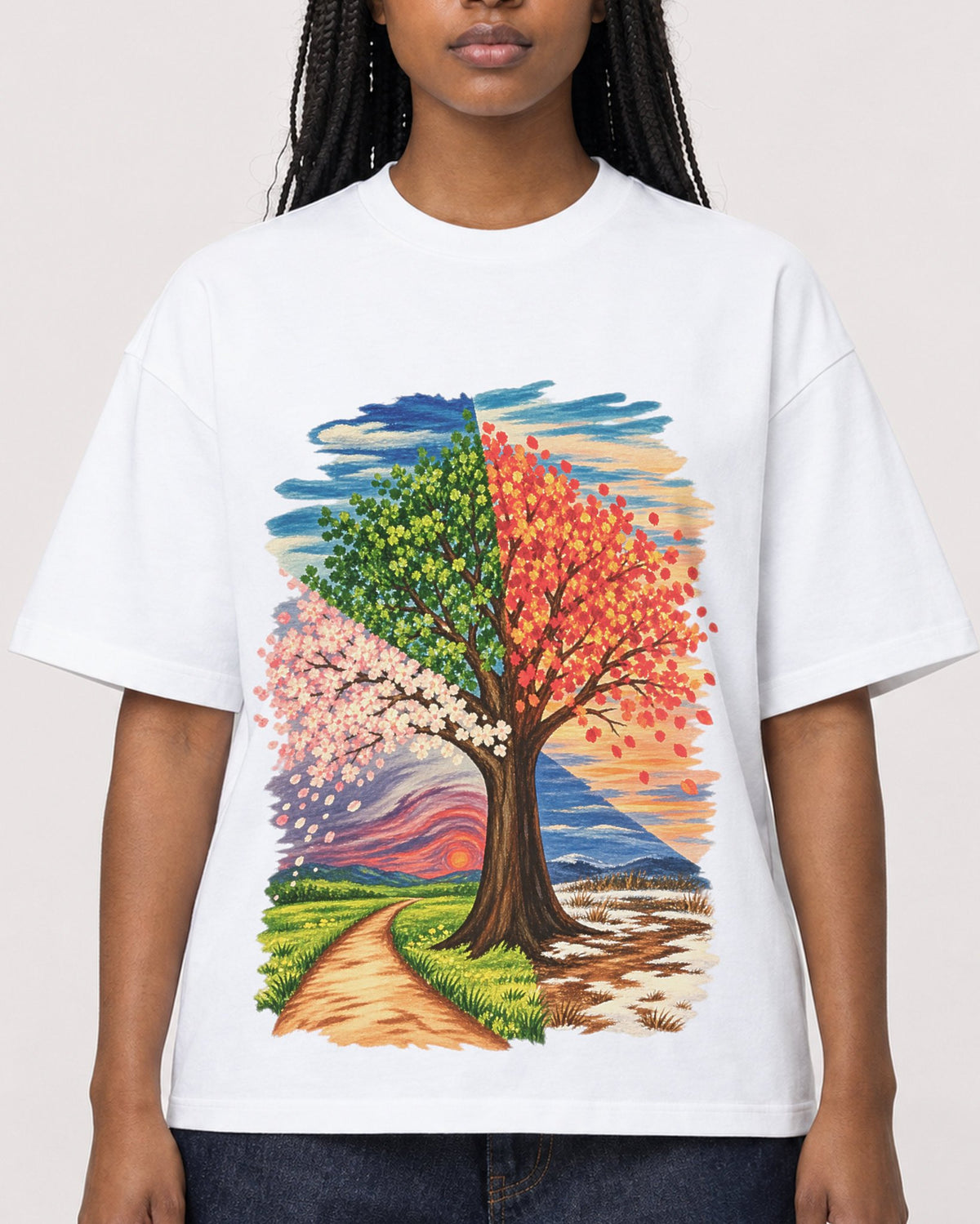 Mockup Boxy Heavyweight Tee White female close-up 04
