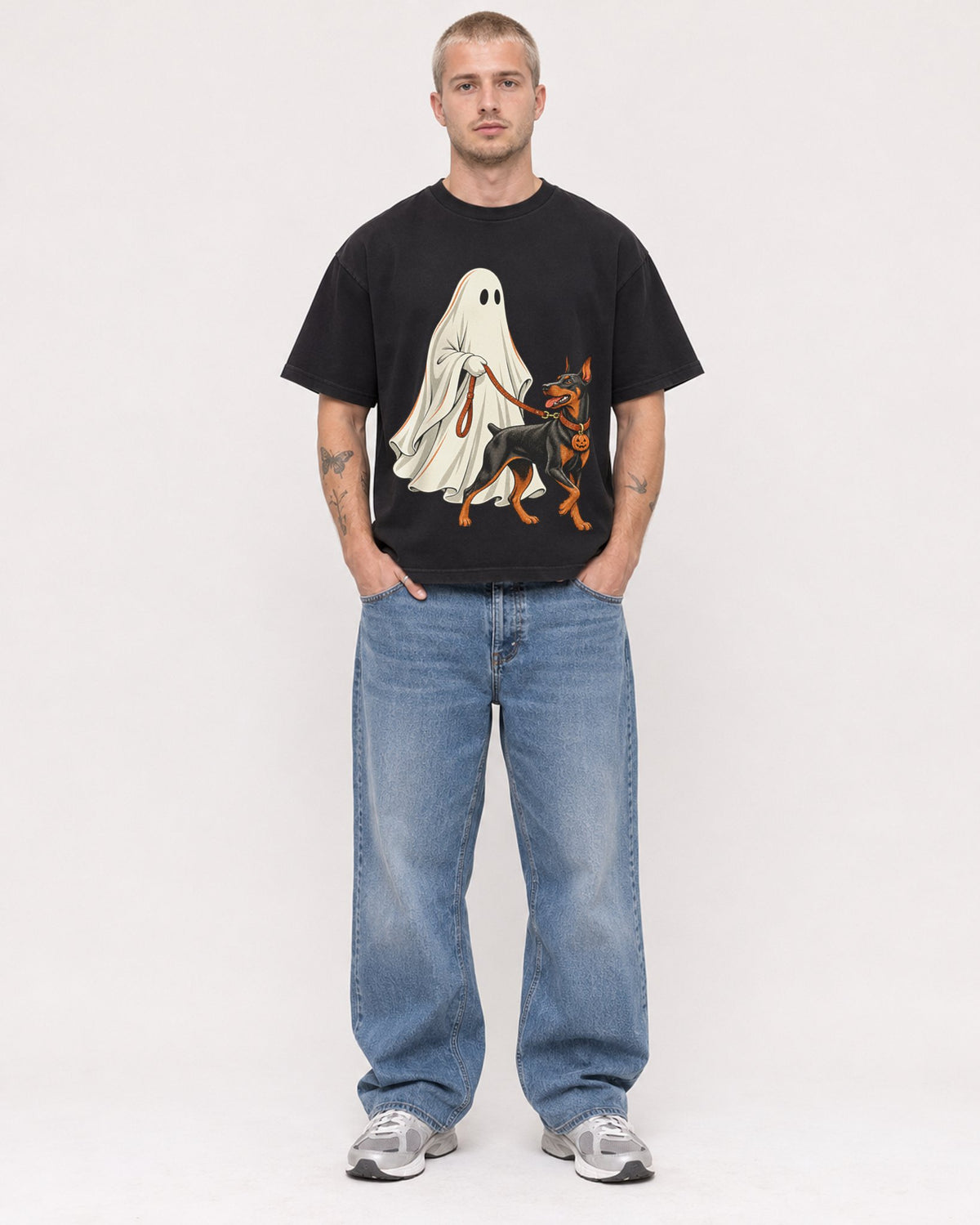 Mockup Boxy Heavyweight Tee Black male full-body 18