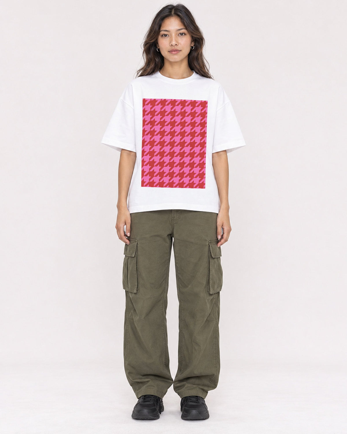 Mockup Boxy Heavyweight Tee White female full-body 02