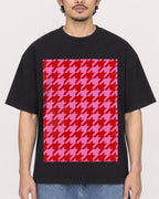 Mockup Boxy Heavyweight Tee Black male close-up 02
