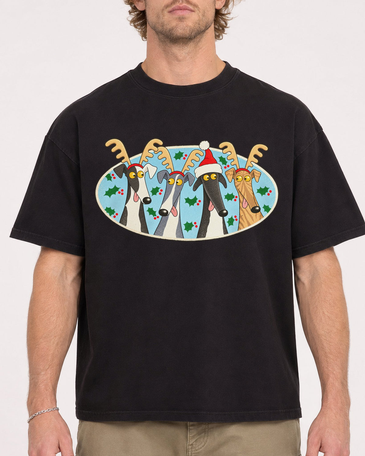 Mockup Boxy Heavyweight Tee Black male close-up 28