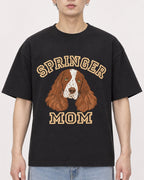 Mockup Boxy Heavyweight Tee Black male close-up 01