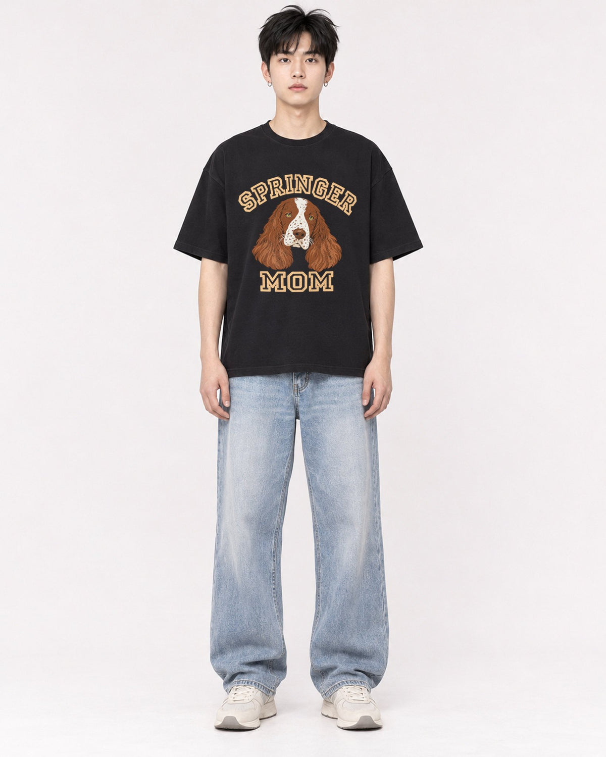 Mockup Boxy Heavyweight Tee Black male full-body 01
