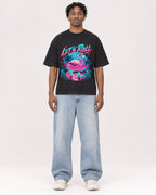 Mockup Boxy Heavyweight Tee Black male full-body 05