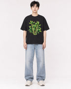 Mockup Boxy Heavyweight Tee Black male full-body 01