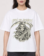 Mockup Boxy Heavyweight Tee White female close-up 03