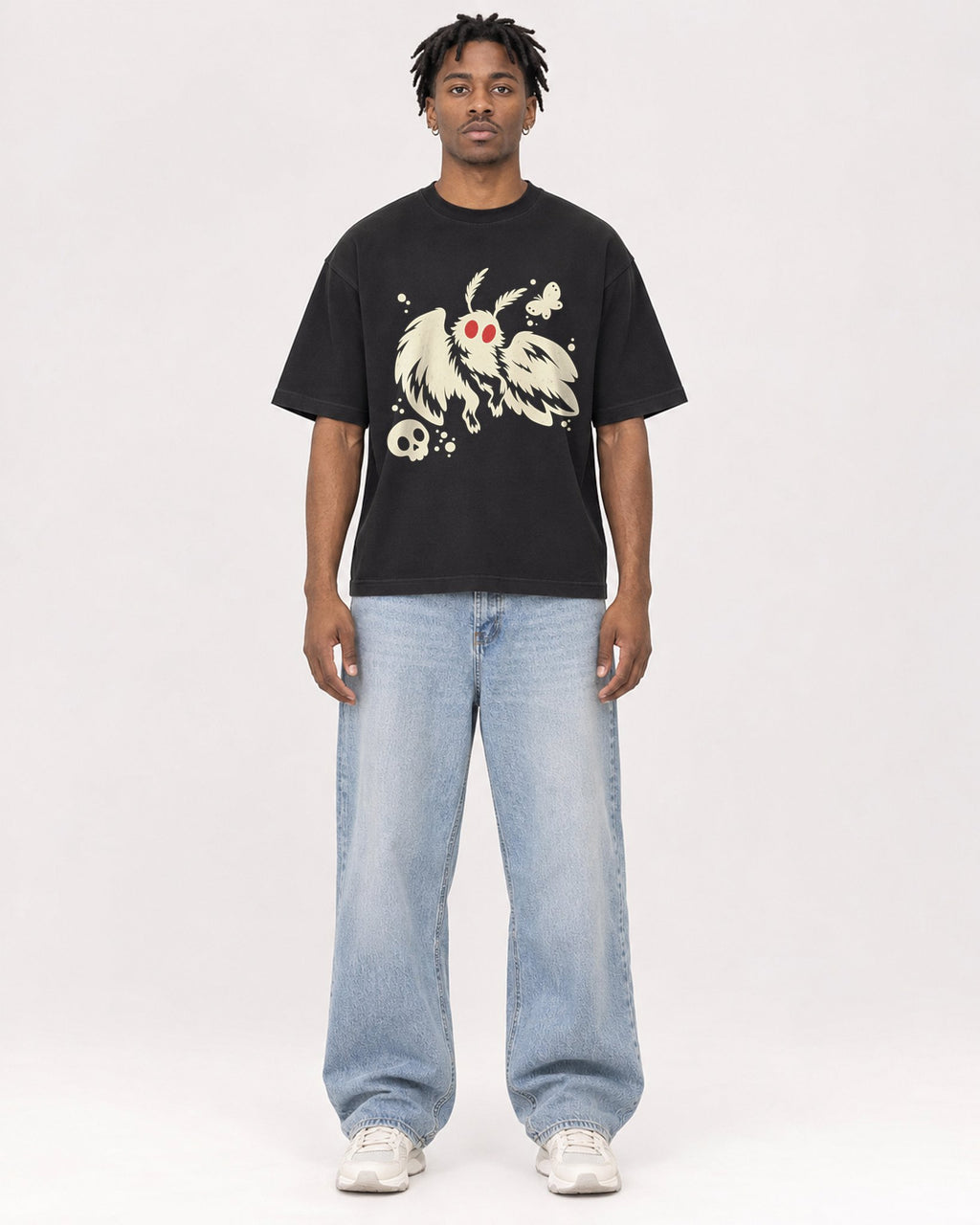 Mockup Boxy Heavyweight Tee Black male full-body 05