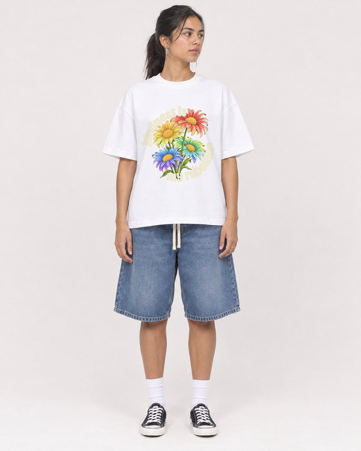 Mockup Boxy Heavyweight Tee White female full-body 16