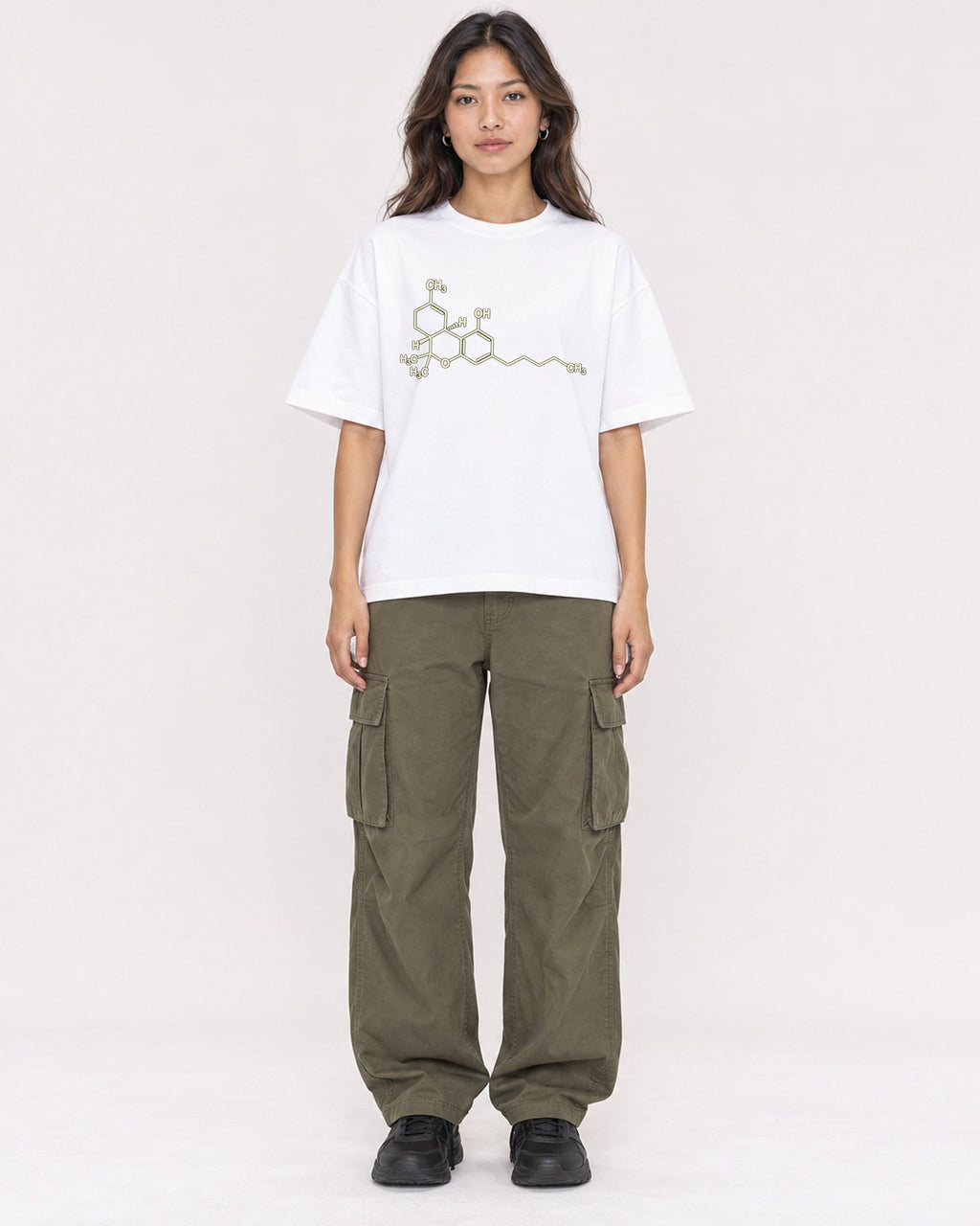Mockup Boxy Heavyweight Tee White female full-body 02