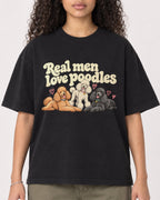 Mockup Boxy Heavyweight Tee Black female close-up 10
