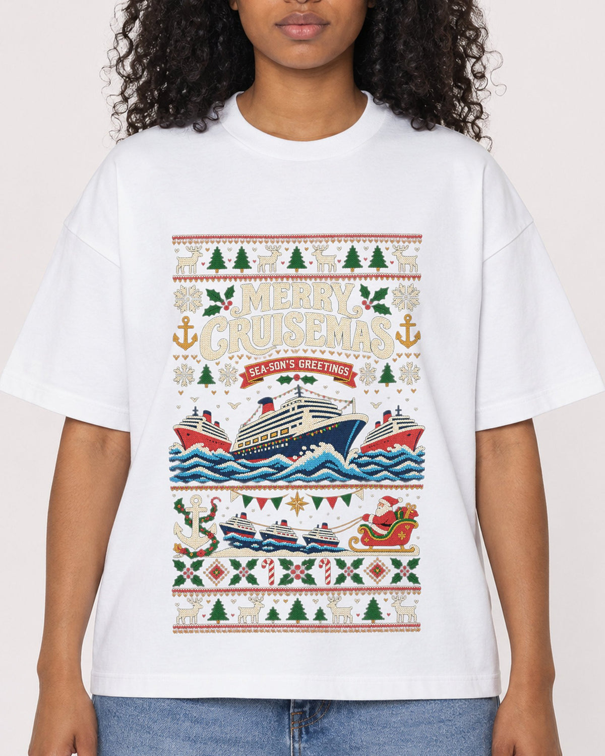 Mockup Boxy Heavyweight Tee White female close-up 05
