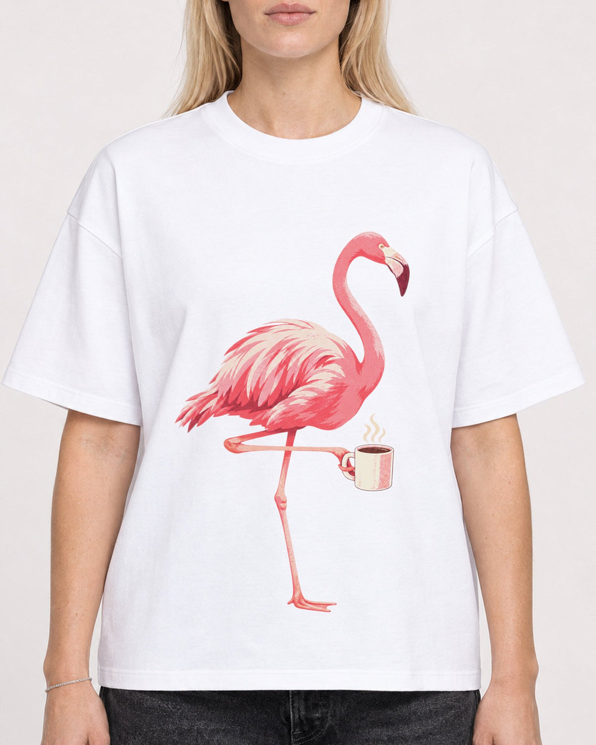Mockup Boxy Heavyweight Tee White female close-up 08