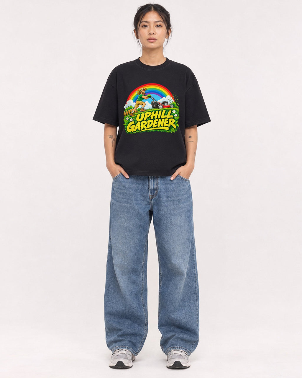 Mockup Boxy Heavyweight Tee Black female full-body 12