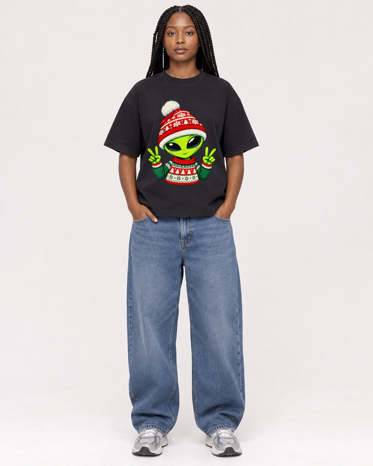 Mockup Boxy Heavyweight Tee Black female full-body 04