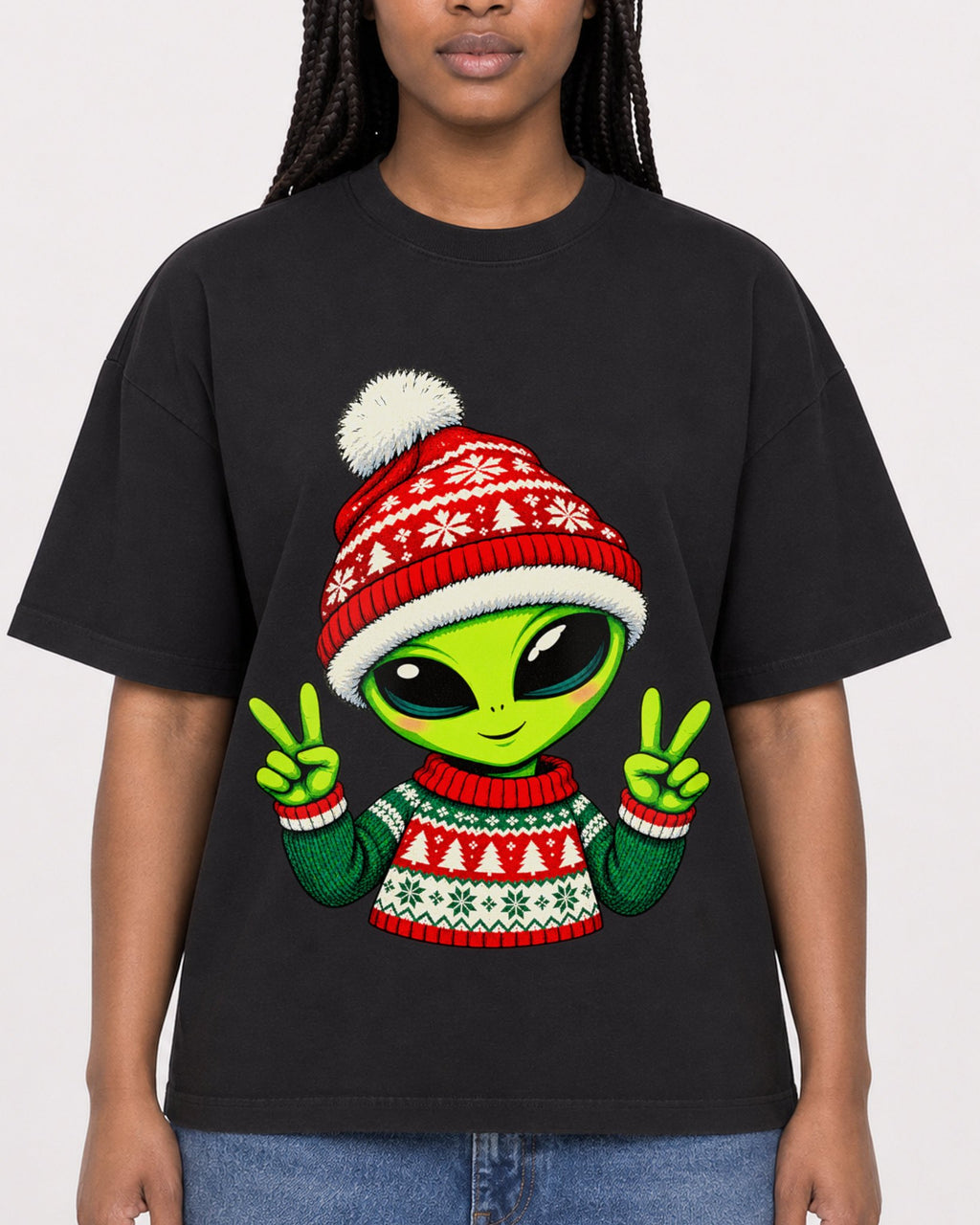 Mockup Boxy Heavyweight Tee Black female close-up 04