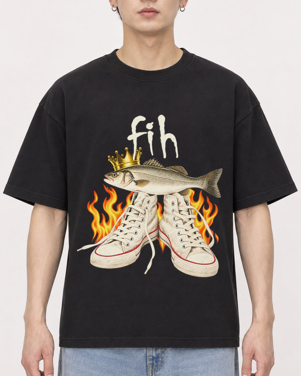 Mockup Boxy Heavyweight Tee Black male close-up 01