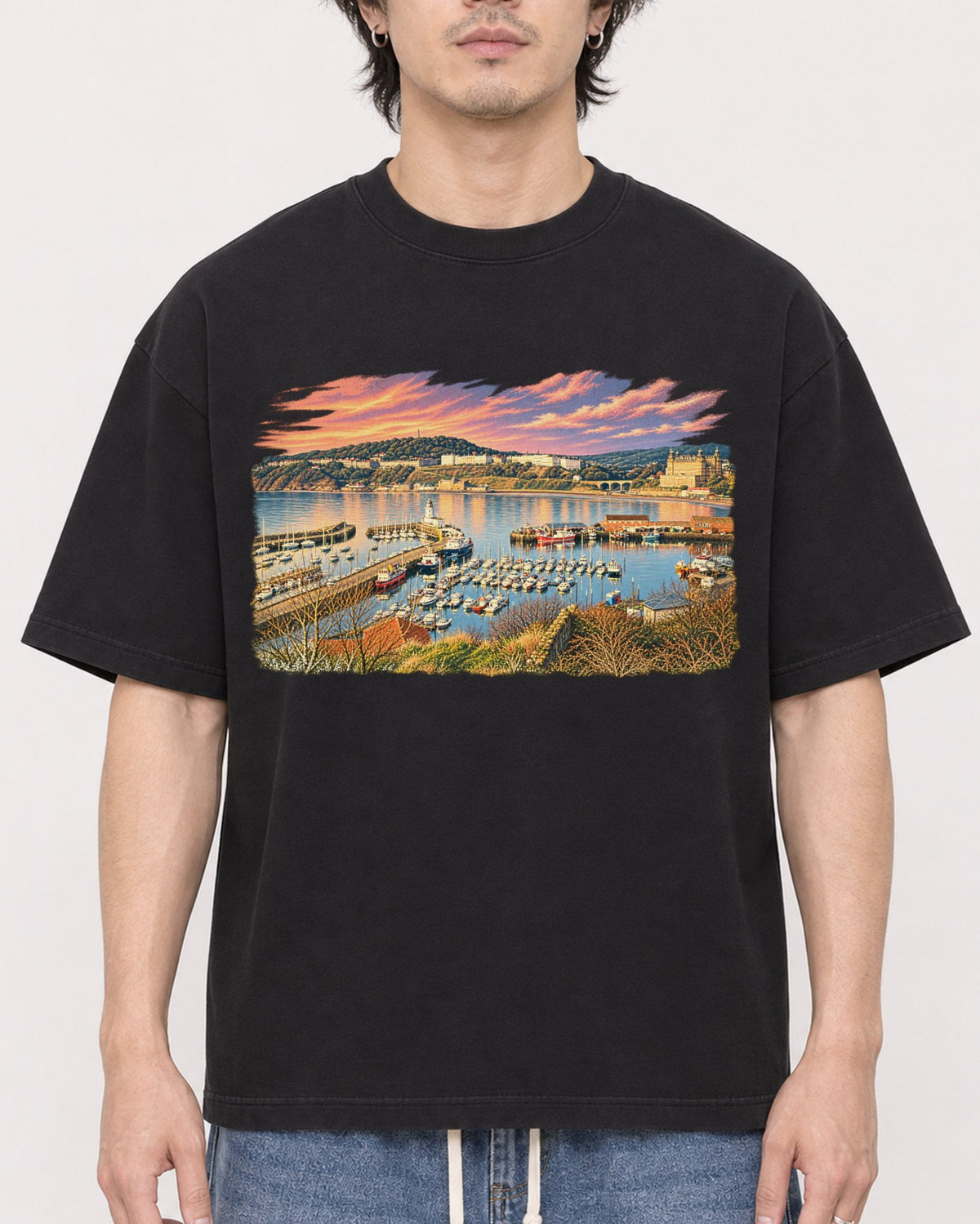 Mockup Boxy Heavyweight Tee Black male close-up 03