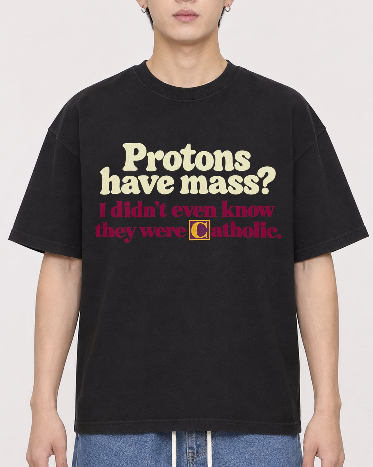Mockup Boxy Heavyweight Tee Black male close-up 31