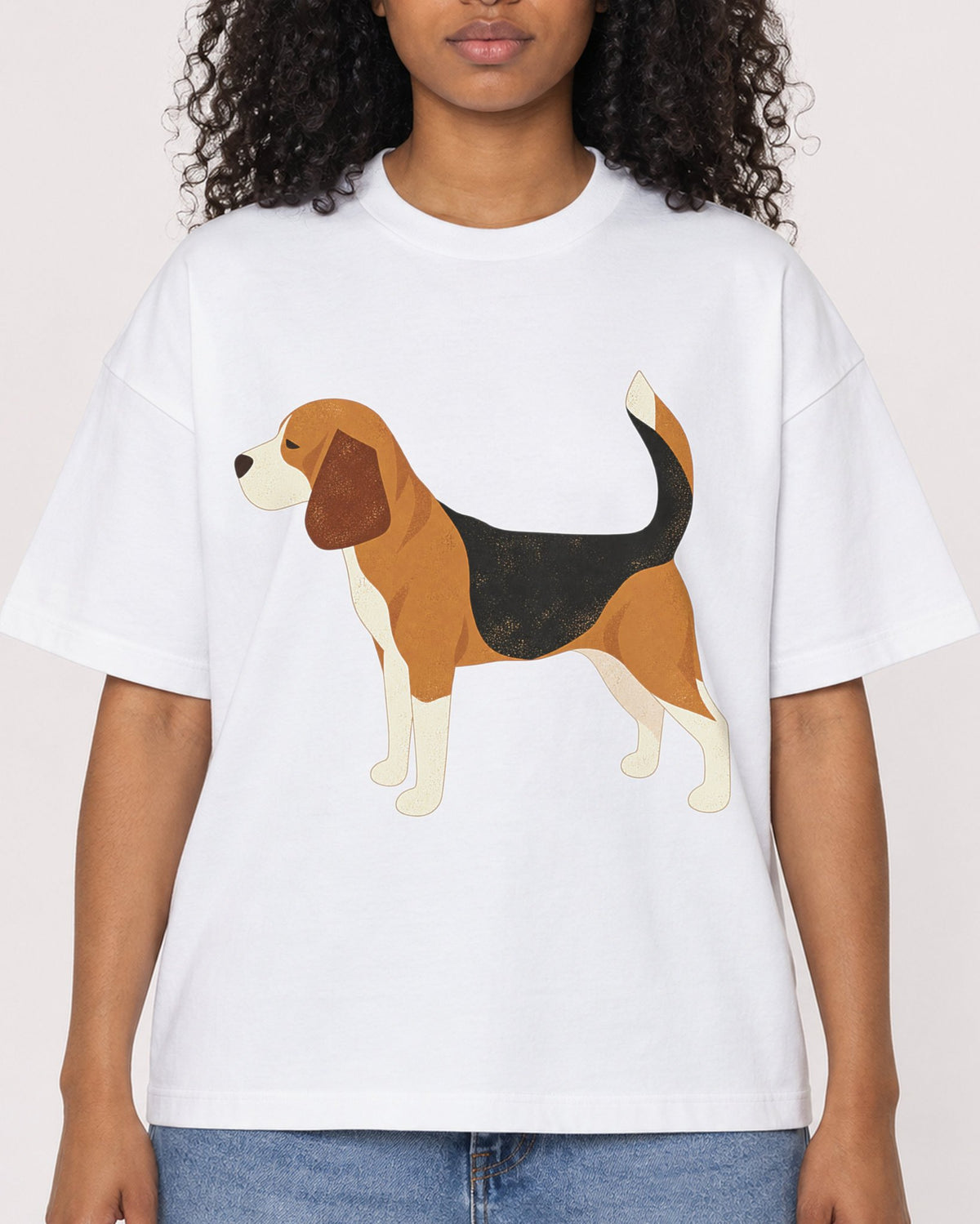 Mockup Boxy Heavyweight Tee White female close-up 05