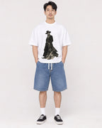 Mockup Boxy Heavyweight Tee White male full-body 13