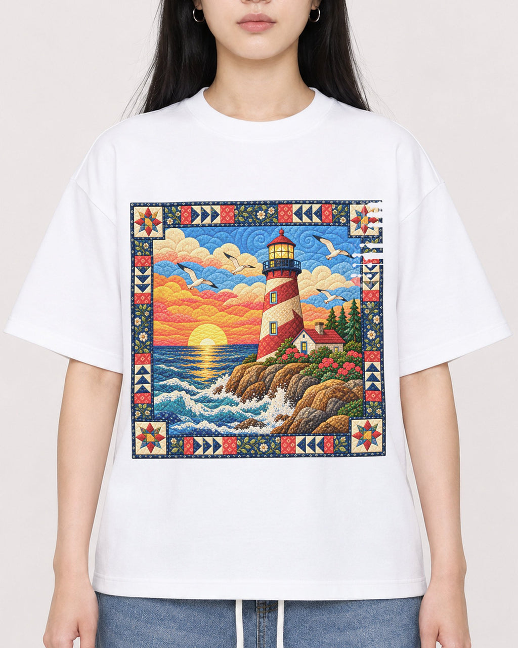 Mockup Boxy Heavyweight Tee White female close-up 01