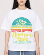 Mockup Boxy Heavyweight Tee White female close-up 01